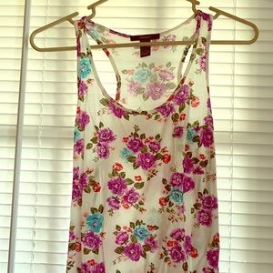 F21 Floral tanktop
